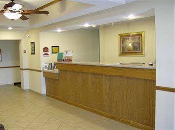 Baymont By Wyndham Hotel Fulton