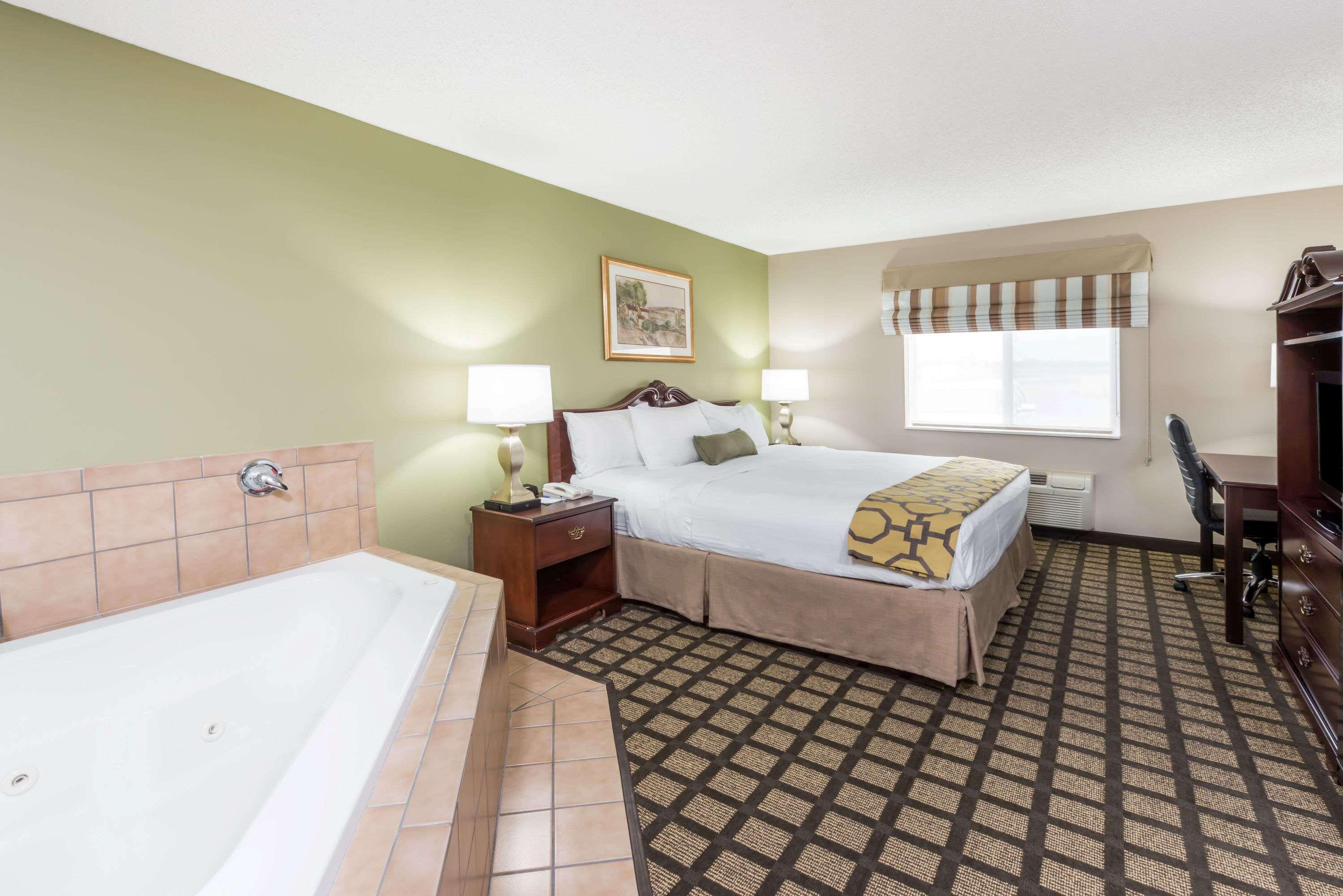 Baymont By Wyndham 2*