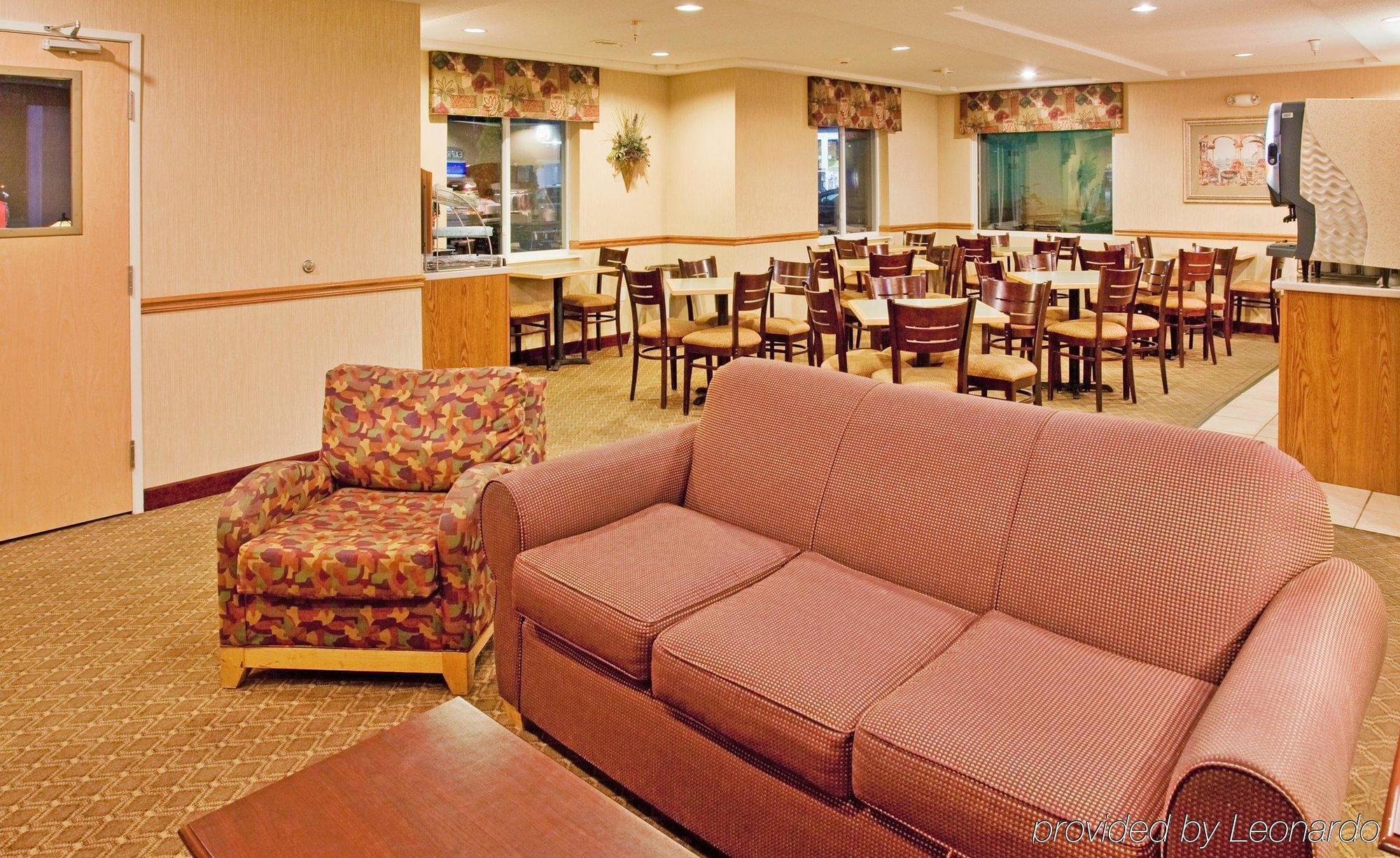 Baymont By Wyndham 2*