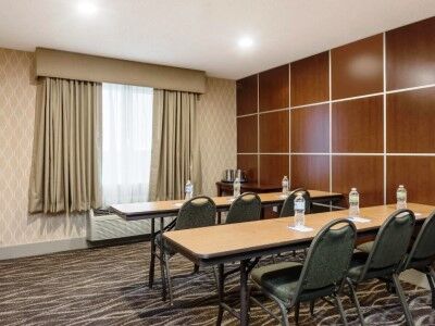 Hotel Baymont By Wyndham Fulton