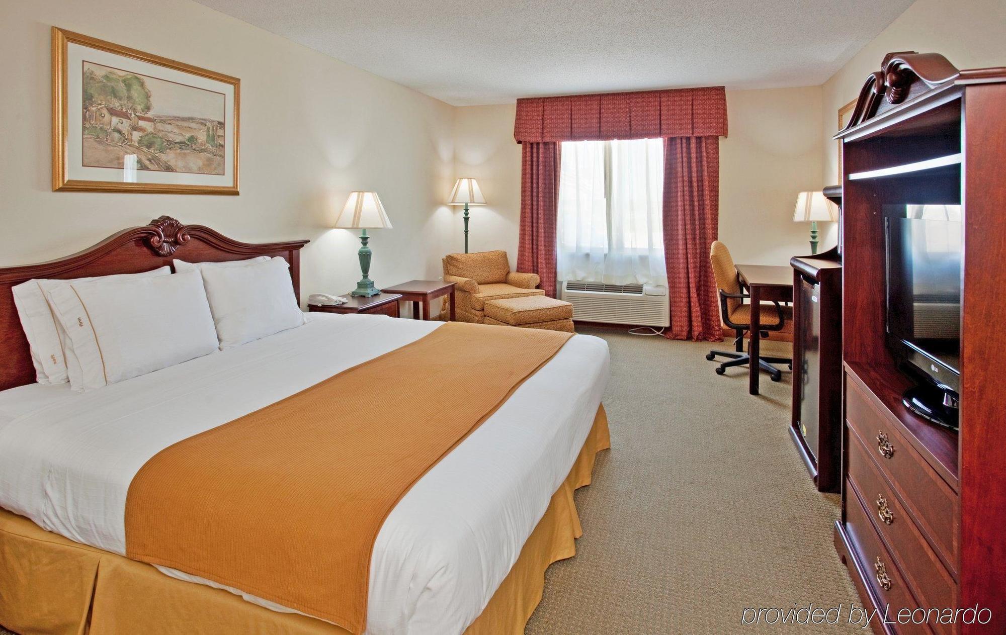 Baymont By Wyndham 2*